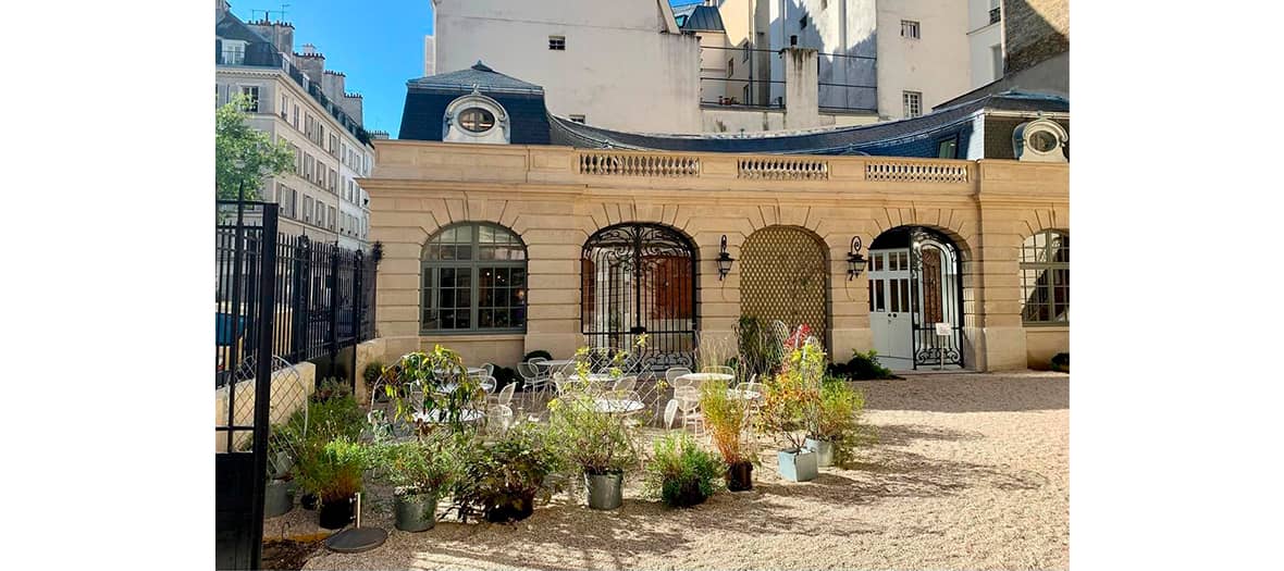 The cafe suedois terrace in Paris