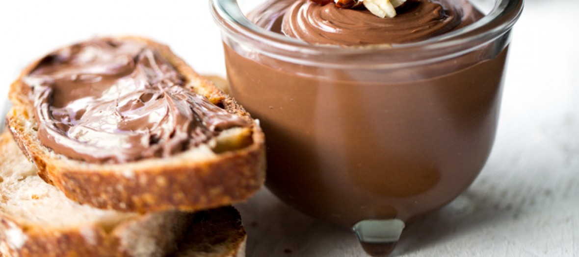 A Chic Spread In 5 Minutes Flat