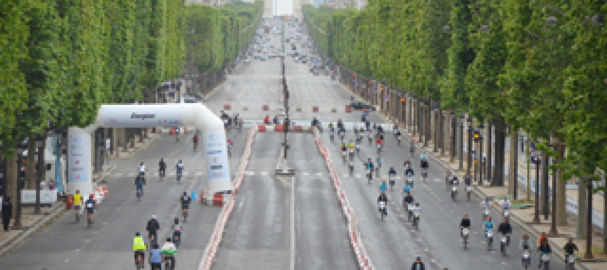 Une Course De Velib Sur Les Champs