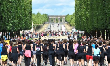 Une Course De Princesses A Versailles