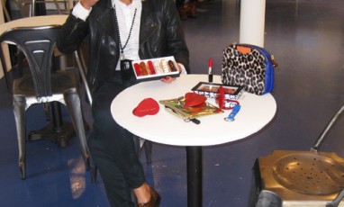 Un Cafe Pop Up Store Signe Marc Jacobs 1