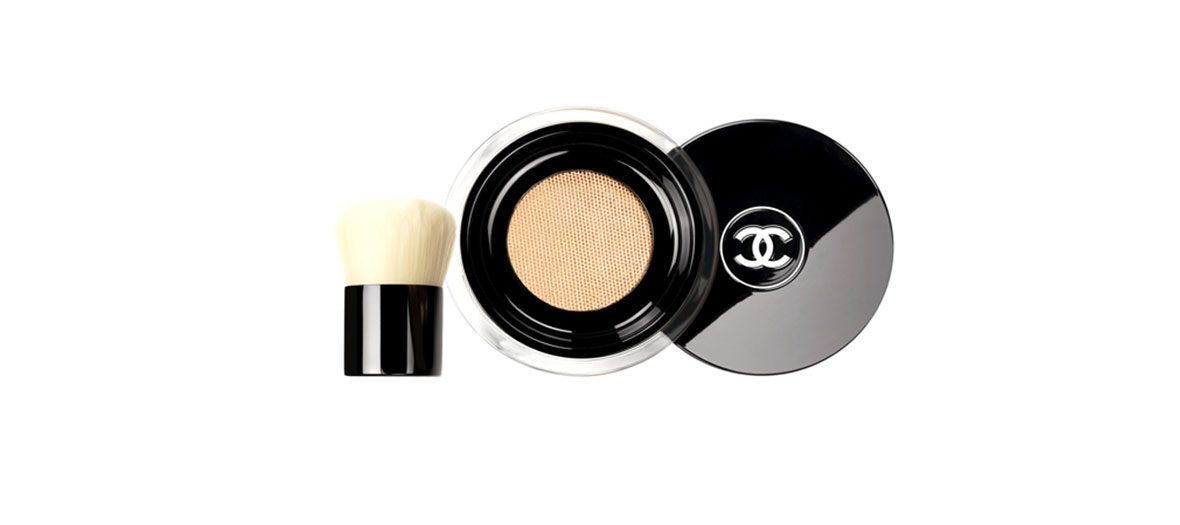 Vitalumiere loose powder by Chanel