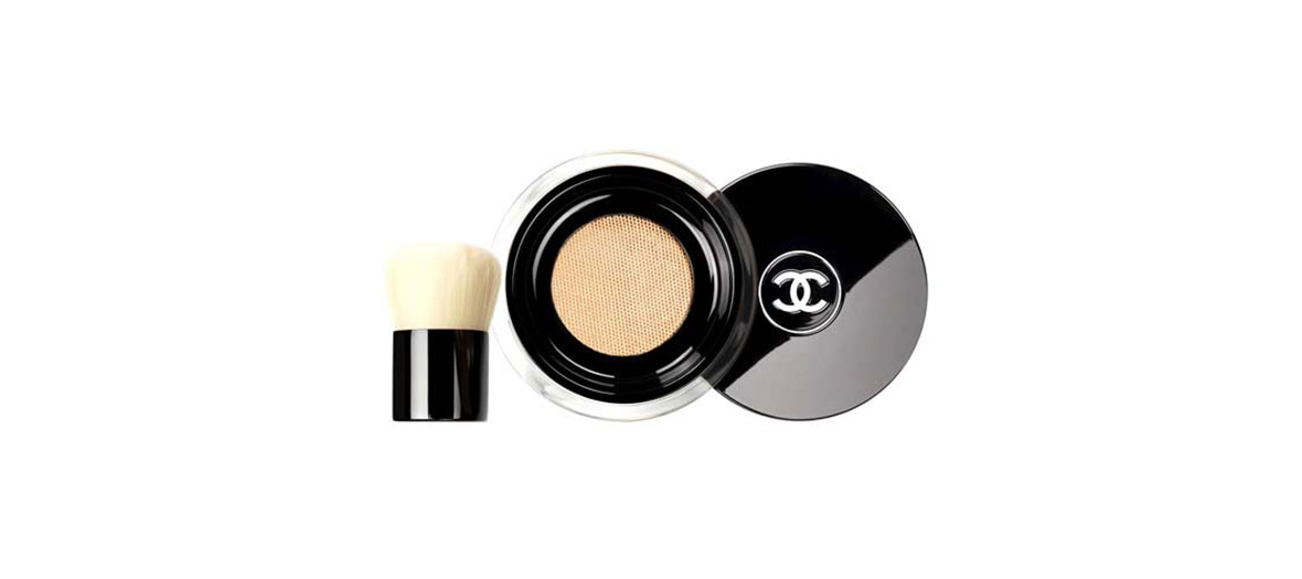 powder foundation Chanel 