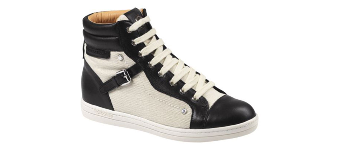 paire of black and white Longchamps sneakers