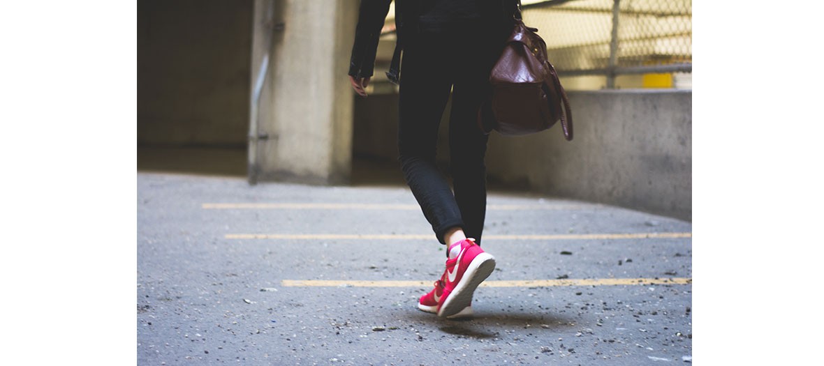 Cover Sneakers