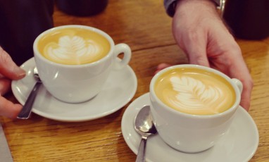 Telescope cafe latte
