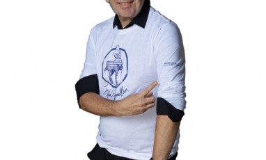 Un T Shirt Collector Et Charity Griffe Jean Paul Gaultier