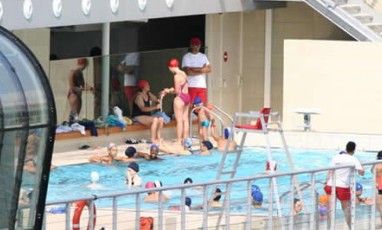 8un Plouf Sur La Seine A La Piscine Josephine Baker