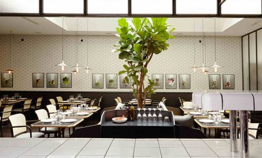  Interior atmosphere of the restaurant Manger du chef Frederik Boucher