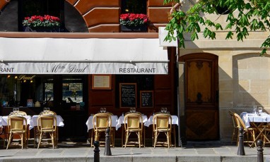 Monsieur paul terrasse place dauphine