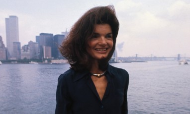 Jackie Kennedy 1976 Sur Le Staten Island Ferry A New York Harbor