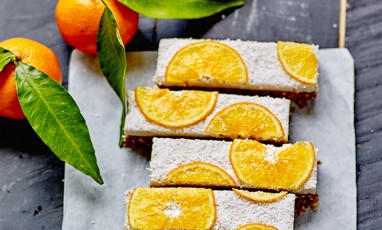 A healthy snack with clementines from Corsica 