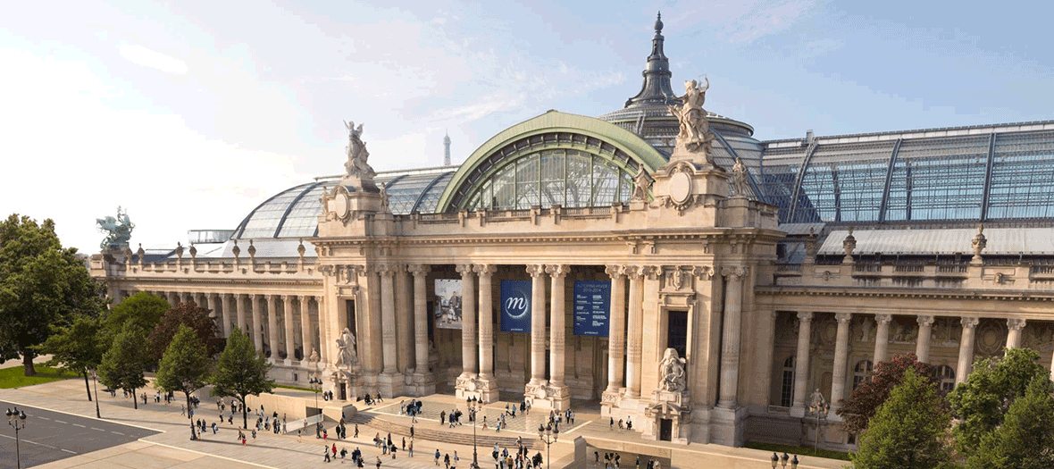 Devanture Grand Palais de Paris