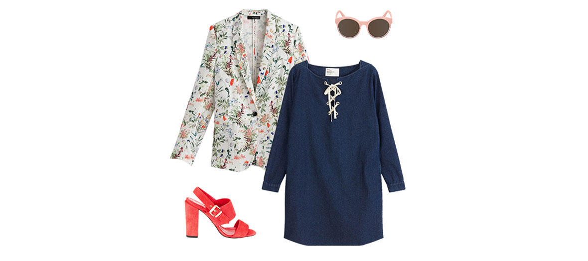 Robe en jeans, lunettes roses et veste fleurie