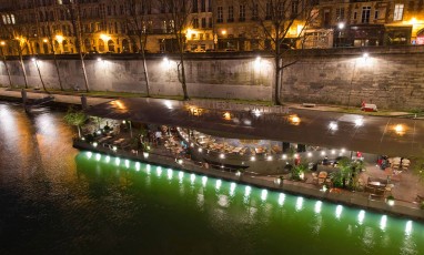 Les jardins du pont neuf peniche