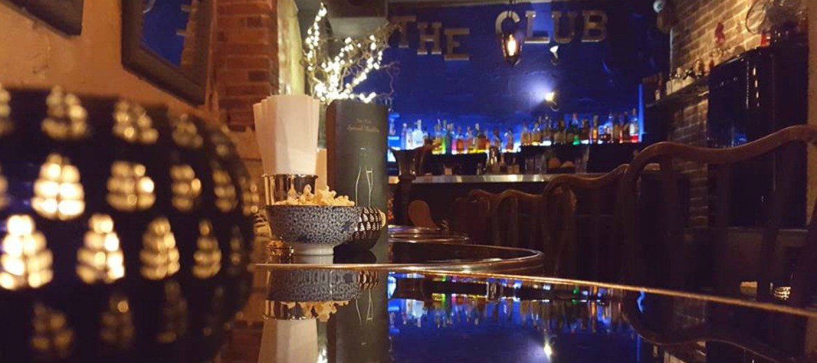 The Club, le bar à cocktails et à sandwichs à Invalides