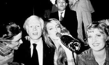 Andy Warhol, Jerry Hall and their friends who make party at club 54 in New York