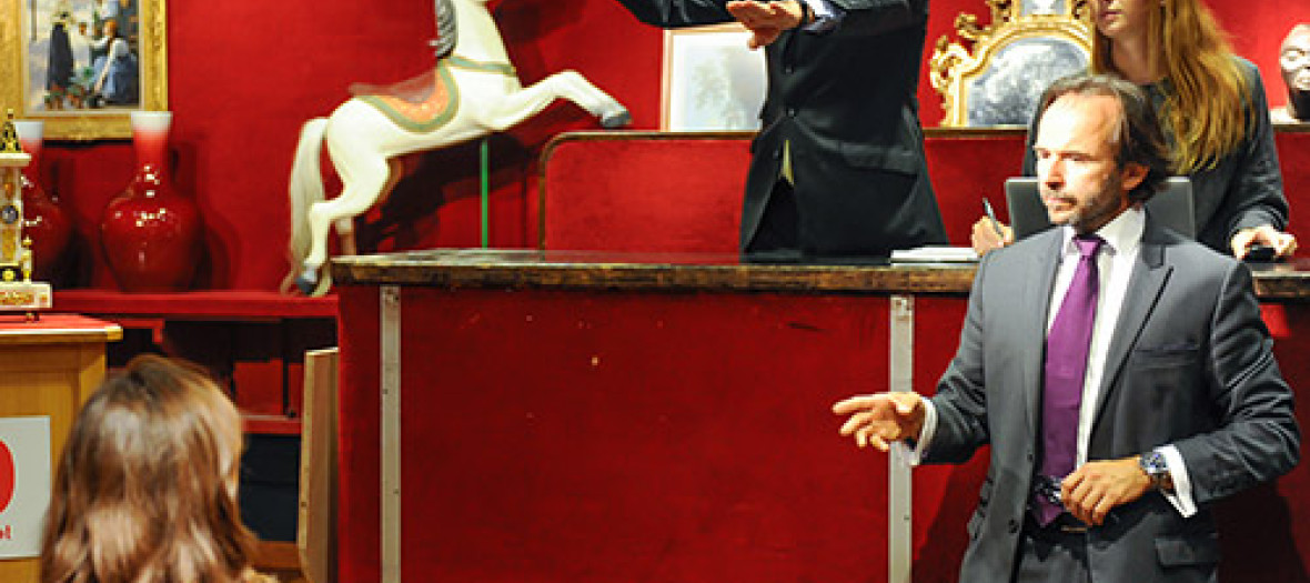 Auctioneer at Drouot auction house