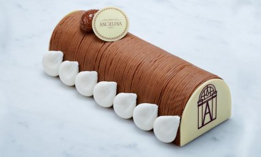 Angelina Yule log