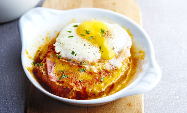 Welsh Rarebit, a cheesy Brit’ specialty