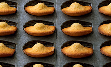 Recette des madeleines au miel de Cyril Lignac