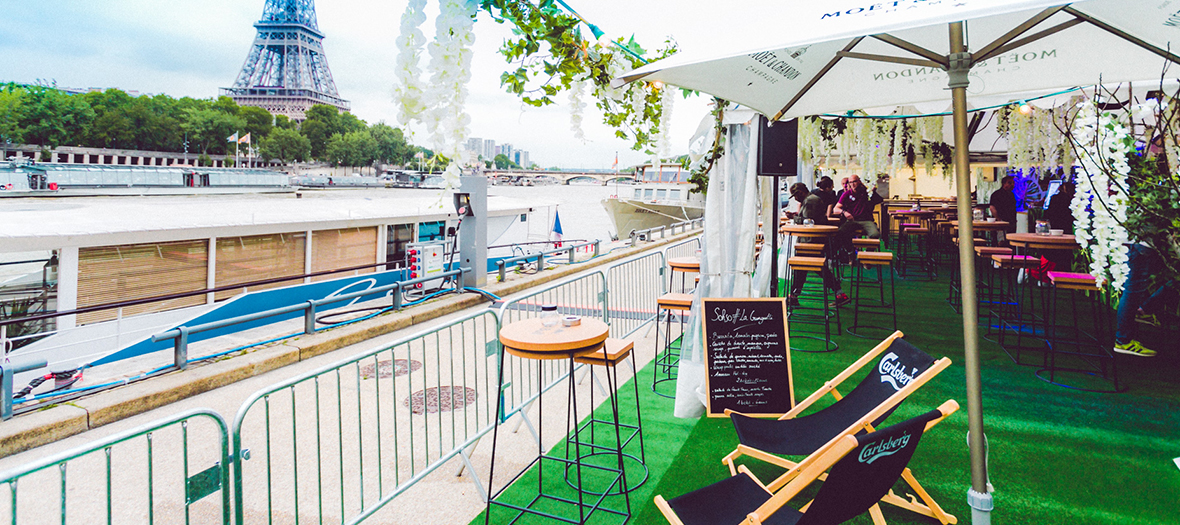 terrasse ephemere face a la tour Eiffel