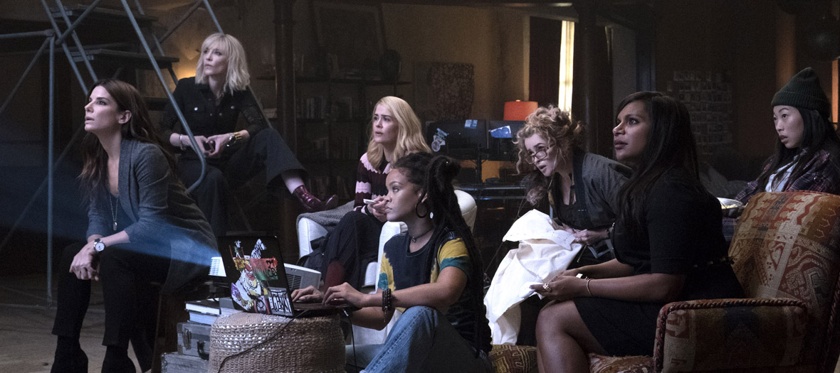 Extrait avec Awkwafina, Cate Blanchett, Helena Bonham Carter, Mindy Kaling, Rihanna, Sandra Bullock et Sarah Paulson