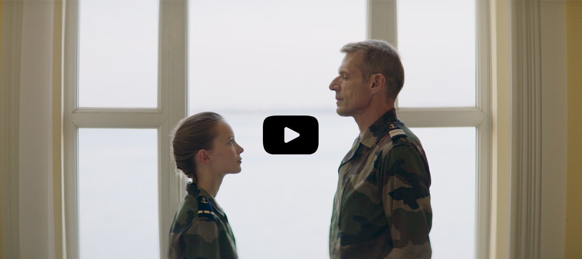 Trailer of the movie Volunteer with Diane Rouxel, Lambert Wilson, Alex Descas, Pauline Aquart, Corentin Fila