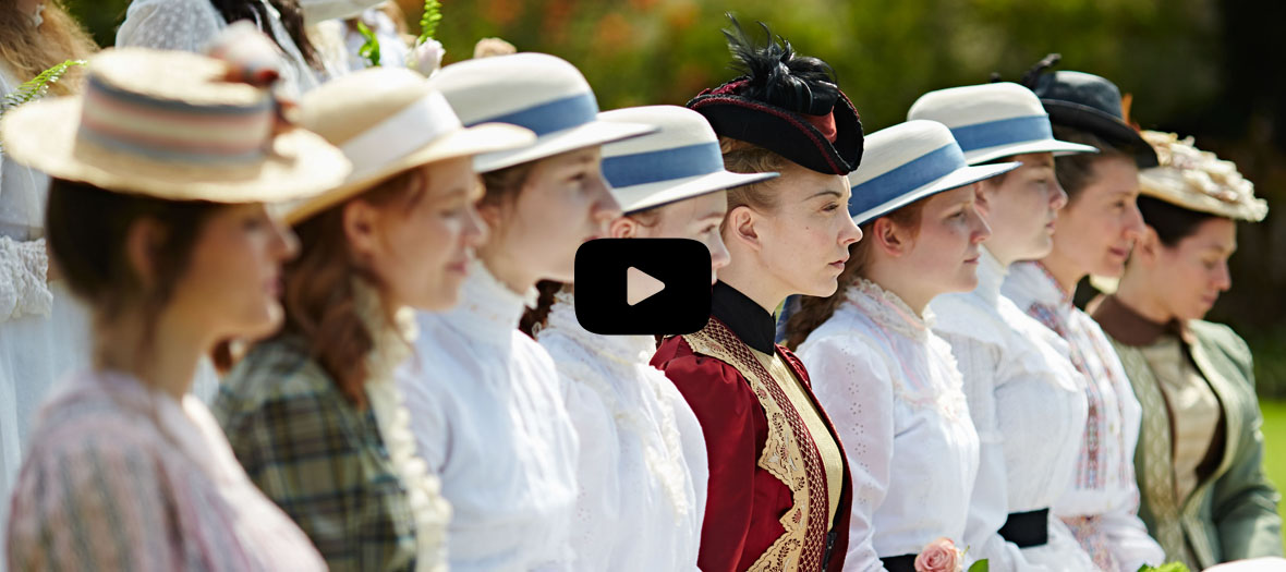 picnic at hanging rock bande annonce