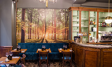 dinning room of the Colert restaurant in Paris