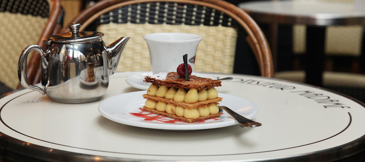 Millefeuille tea time outdoor from brasserie Monsieur Madame