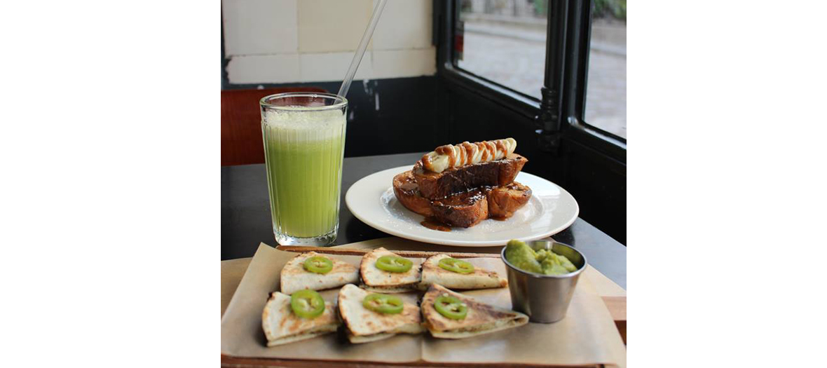 French toasts with toffee sauce, French toast with salted butter caramel and bananas and pressed fruit drinks from Marcel Brunch