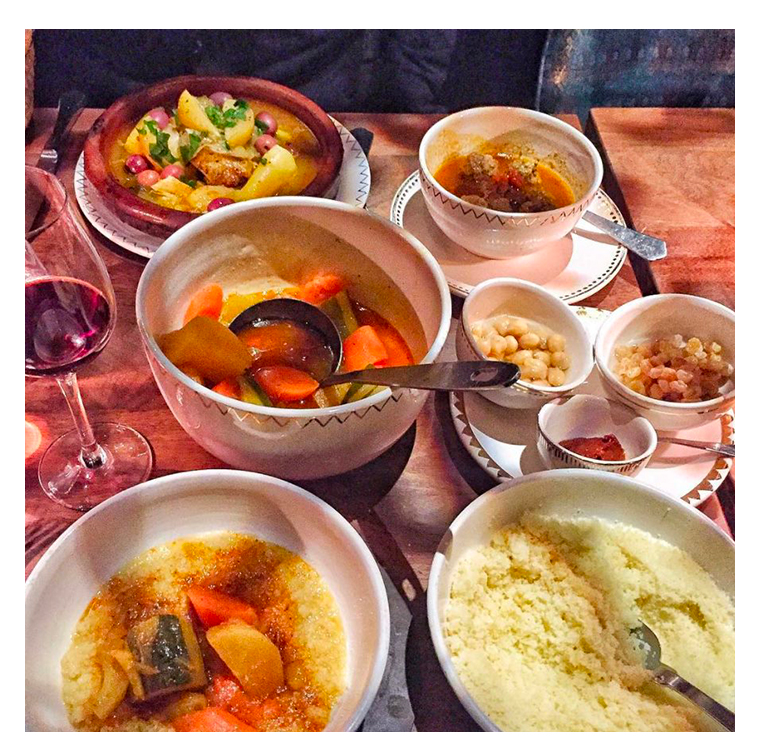 Couscous bouillon de légumes, merguez, méchouis