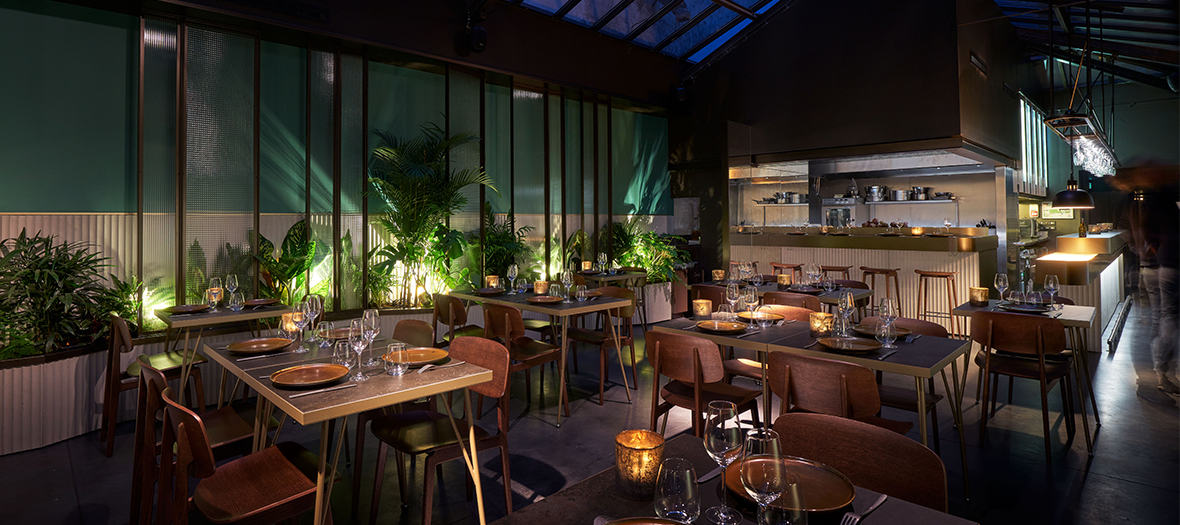 Décoration intérieur et Bar du Restaurant Terra dans le Marais