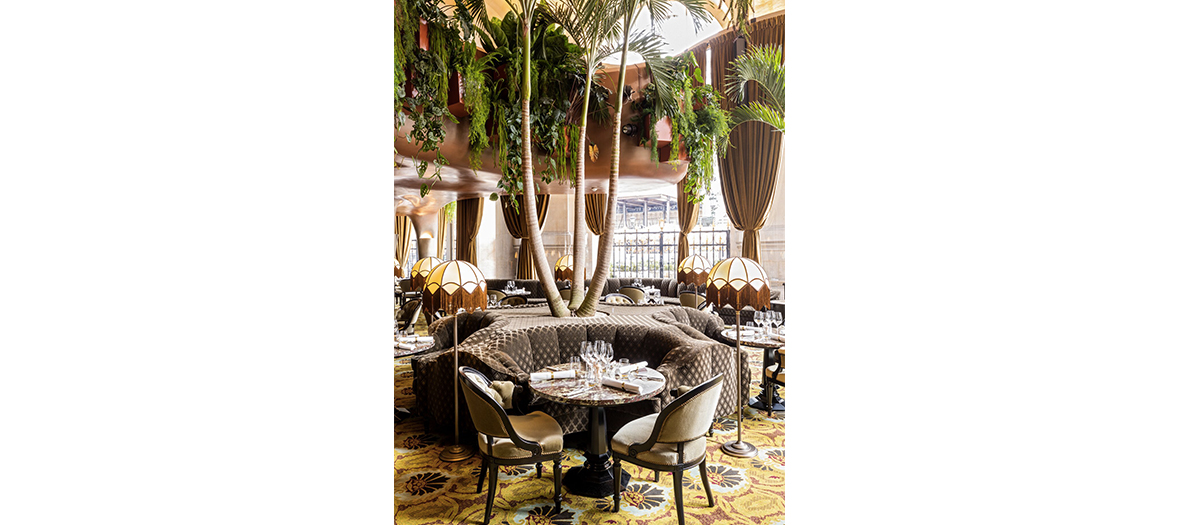 Décoration Gatsby le magnifique dans la salle à manger du restaurant Coco à Opéra Garnier Paris