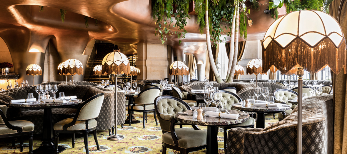 Salle à manger du restaurant Coco à Opéra Garnier à Paris