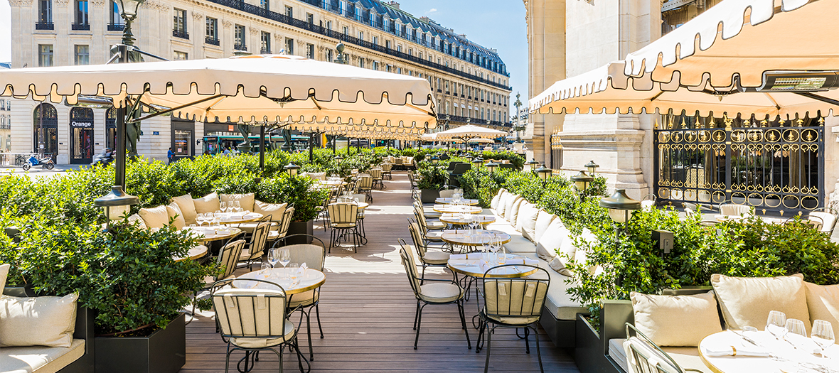 Restaurant Coco avec terrasse et piano bar