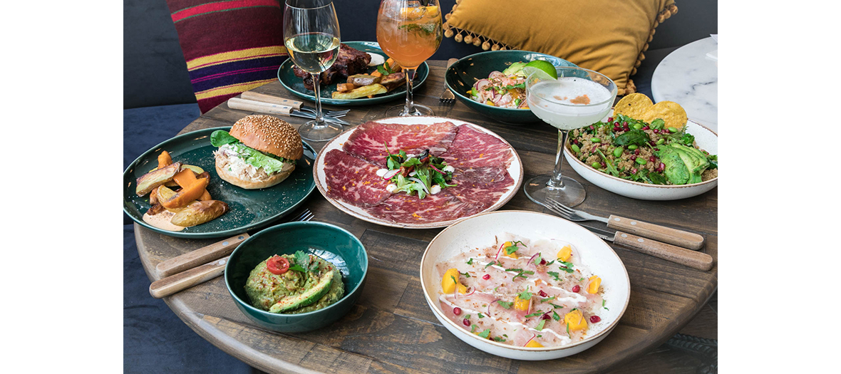 Guacamole, burger, salade superbowl, carpaccio boeuf Wagyu, ceviche d'églefin au lait de coco et mangue