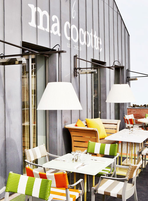 The terrace of the restaurant Ma Cocotte in Saint-Ouen