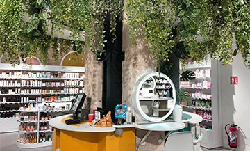 Beaute Green concept store in the Marais in Paris