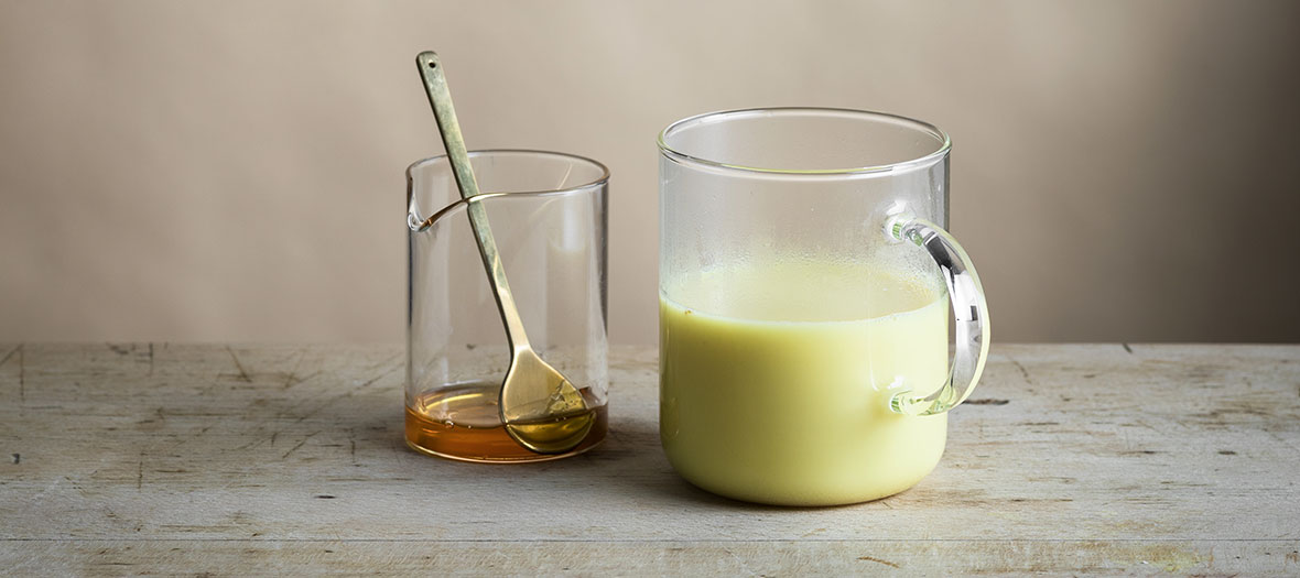 Ingrédient lait d'or curcuma, gingembre, cannelle et sirop d'agrave