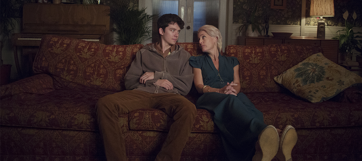 Asa Butterfield et Gillian Anderson dans Sex Education