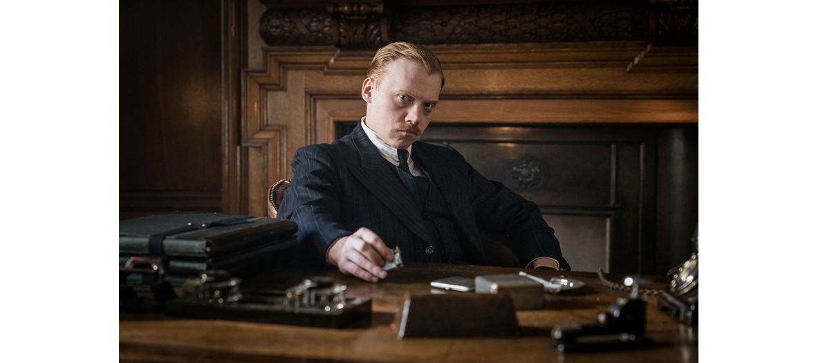 Rupert Grint dans la série The ABC Murders