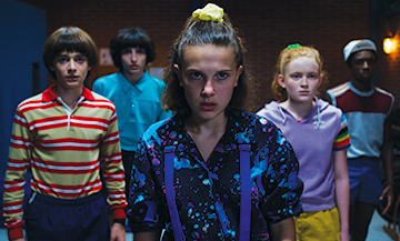 Saison 3 de la série Stranger Things avec Millie Bobby Brown, Finn Wolfhard, Noah Schnapp, Caleb McLaughlin et Sadie Sink