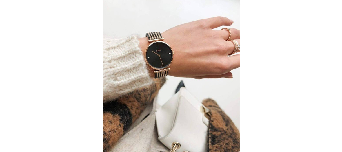 The watch with black metal strap and rose gold Triomph at 119,95 €