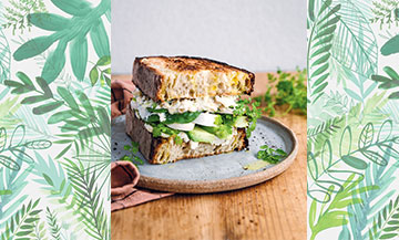 Recette sandwich veggie avec chèvre frais, champignons, pois chiches, cébette et avocat