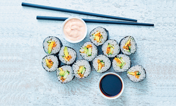 Recette de makis à l'avocat, carotte et concombre