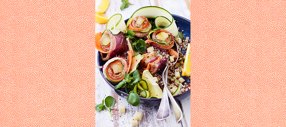 Recette salade de brochettes avec canard, courgettes, carottes et quinoa