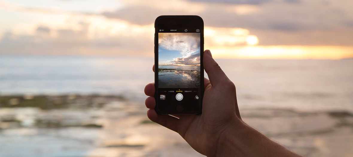 Beach landscape instagram picture being taken