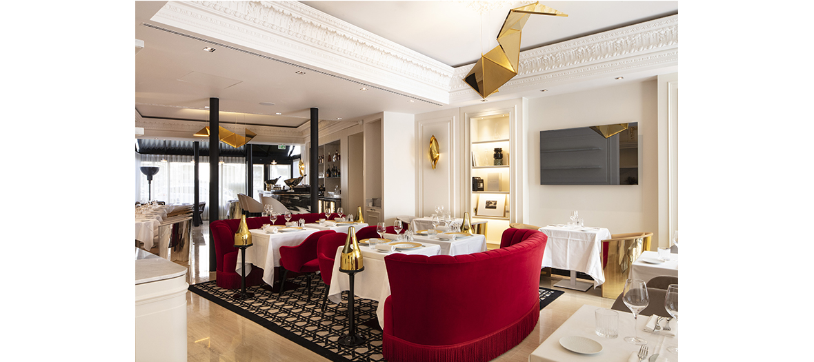 Salle de restaurant de l'hotel Bowmann